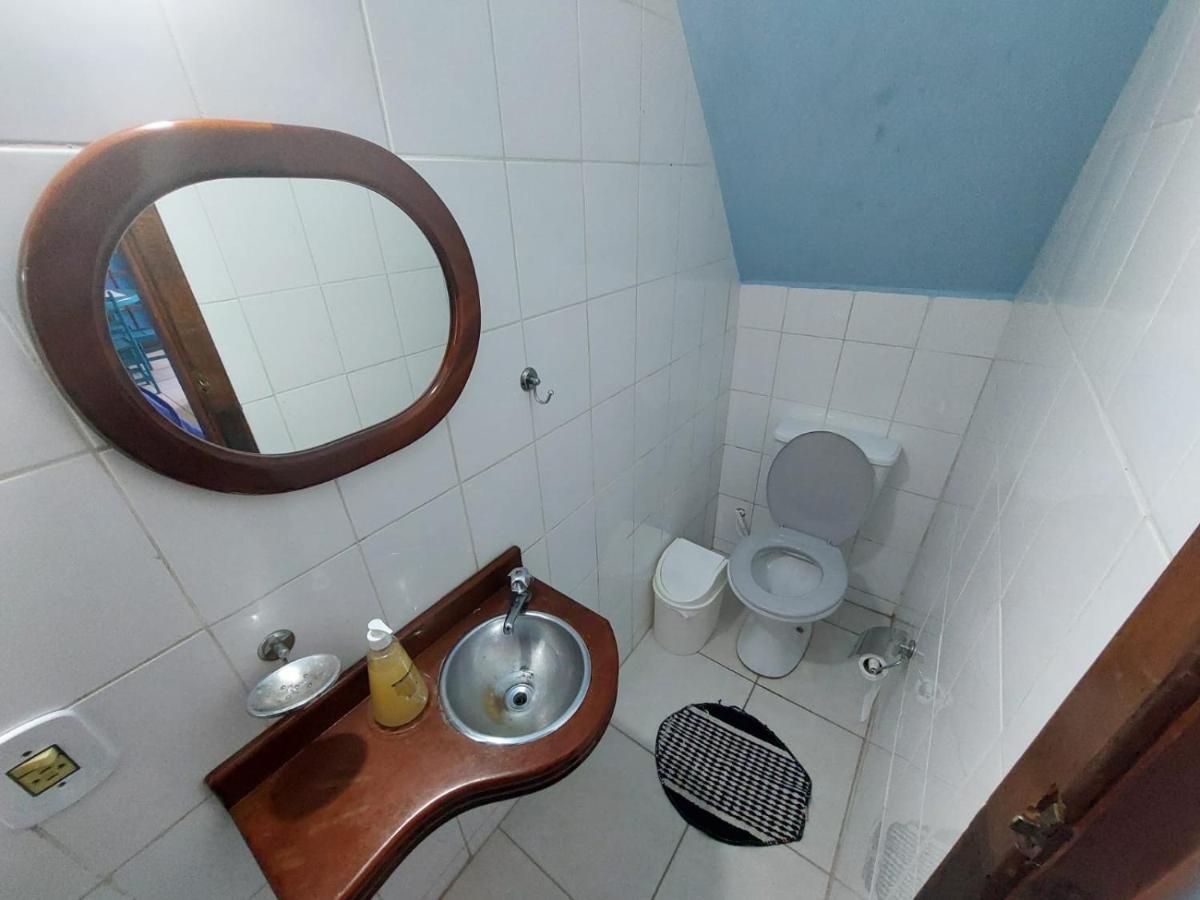 Sobrado Com Piscina Em Condomino Fechado A 150 M Da Praia カラグァタトゥバ エクステリア 写真
